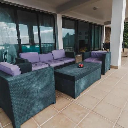 Mansion Over The Sea With Pool, Barbecue And Garden